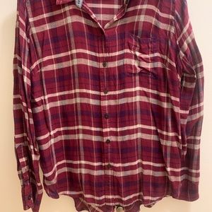 LUCKY. Medium light weight flannel.